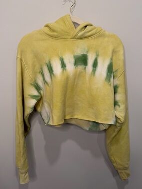 TNA Aritzia Tie Dye Cropped Hoodie Green Yellow Size Medium